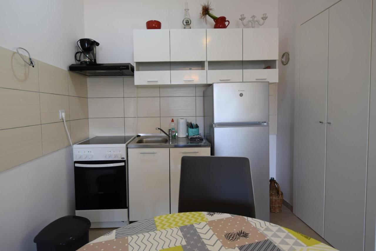 Apartment Miletic Čižići Eksteriør billede